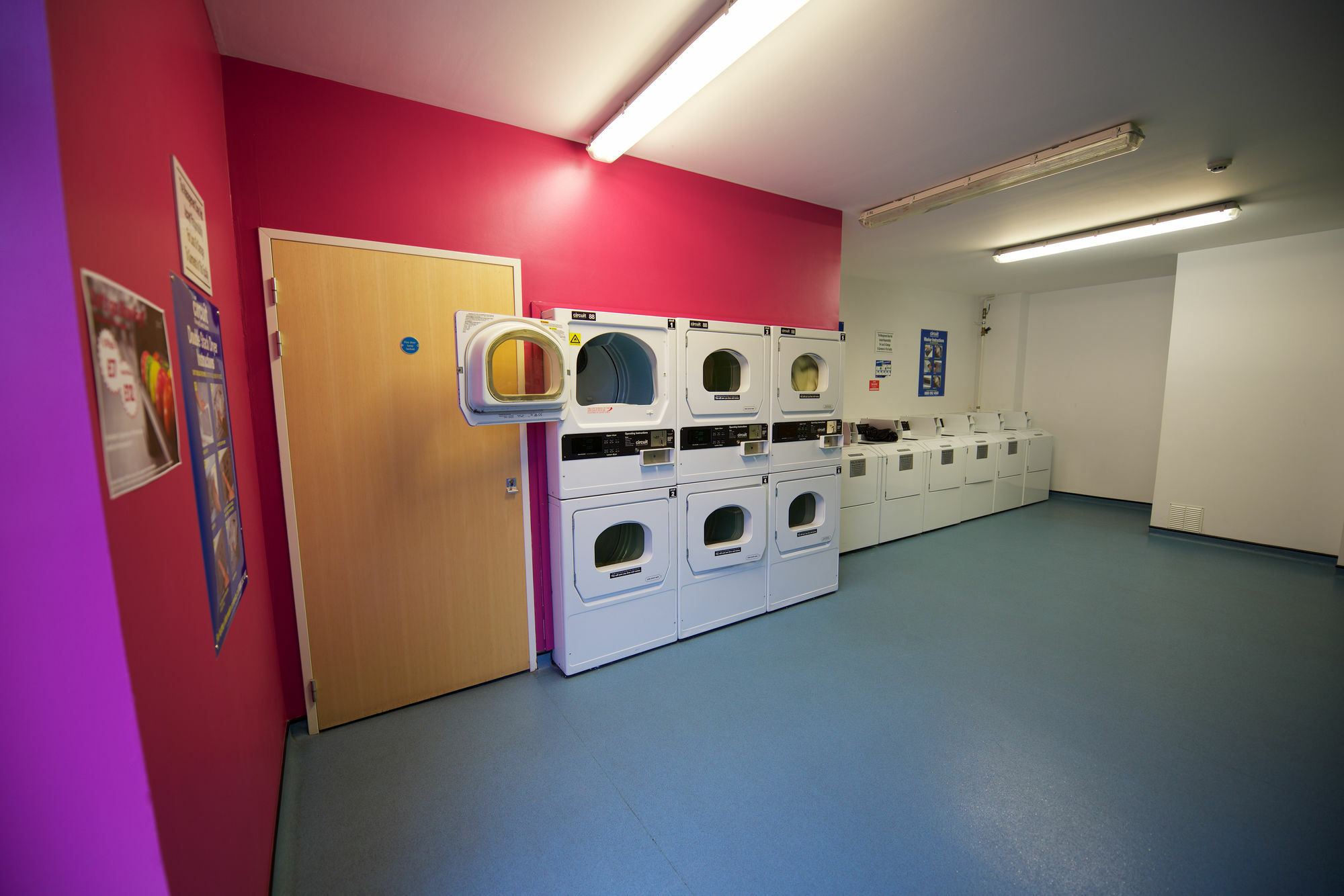 Newport Student Village Экстерьер фото