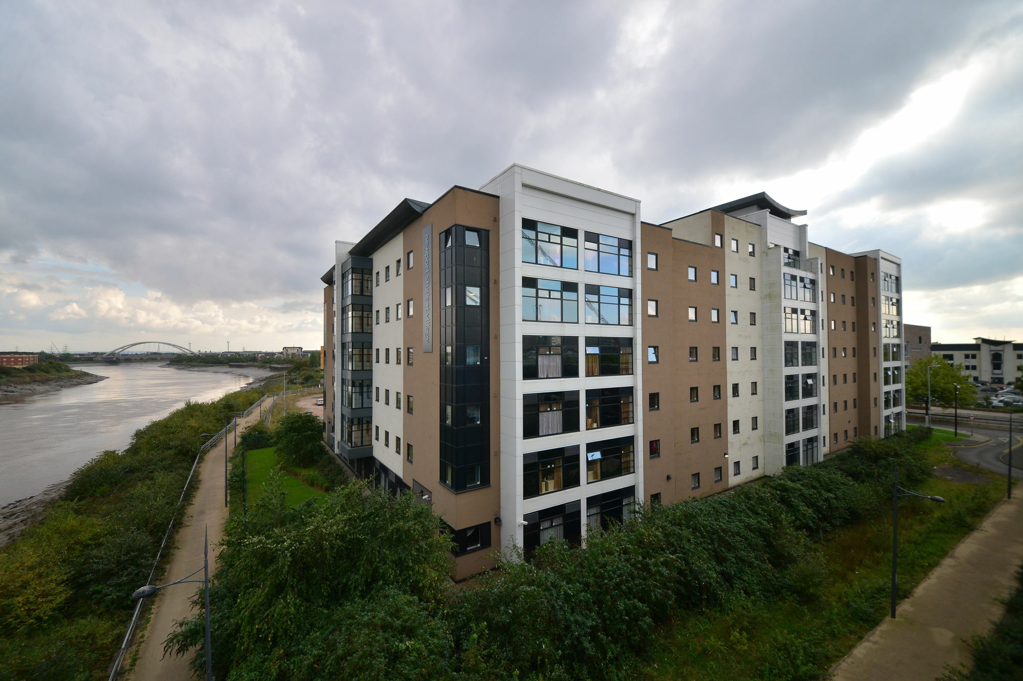 Newport Student Village Экстерьер фото
